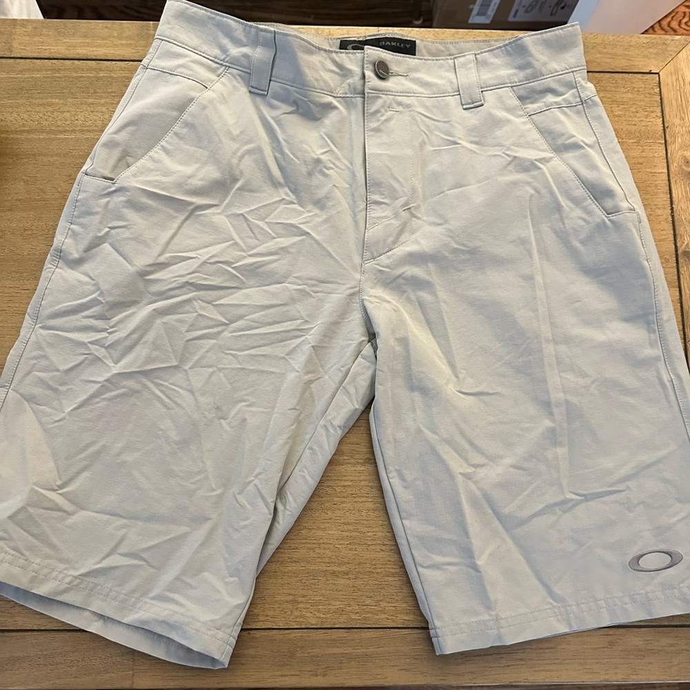 Oakley Gray Flat Front Shorts for Versatile Style